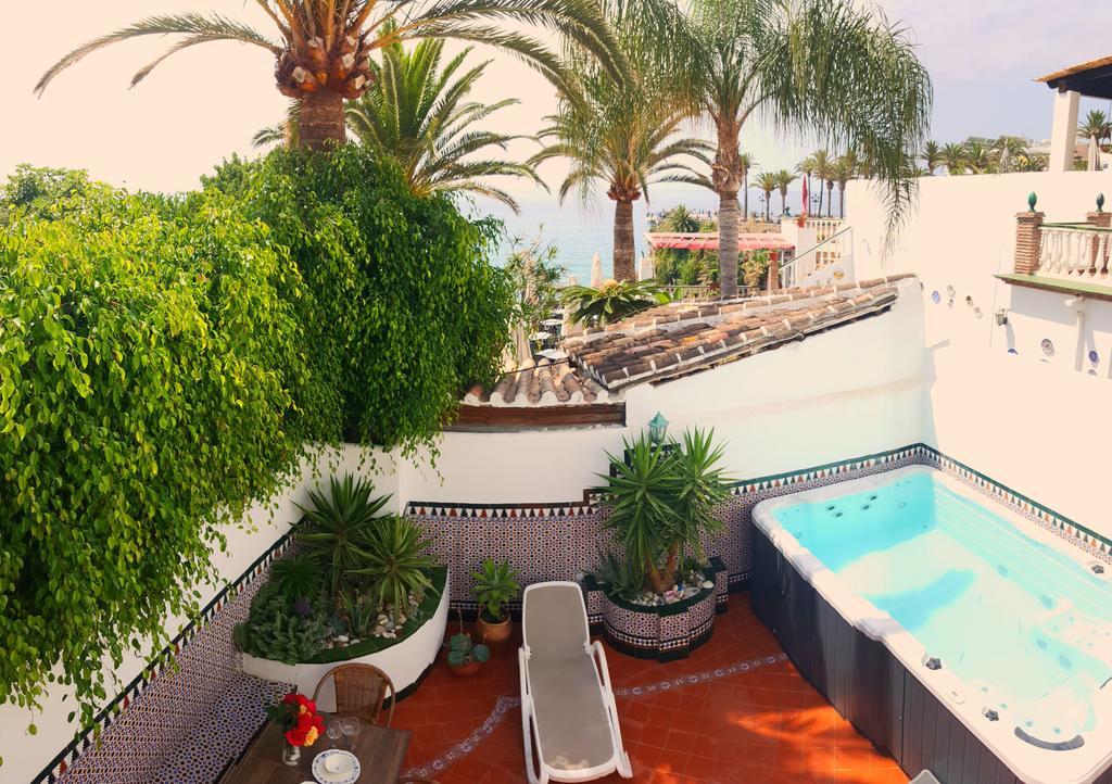 Villa Carabeo Nerja Exterior foto