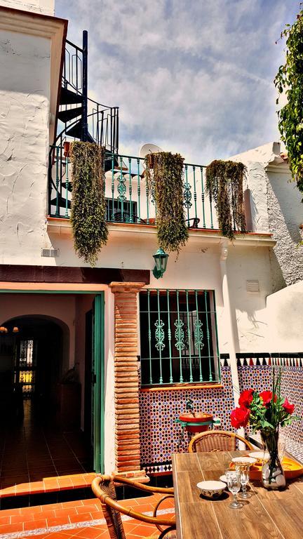 Villa Carabeo Nerja Exterior foto
